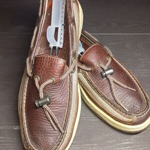 Sperry Brown Leather Boat Shoes with Toggle Lace and Cream Sole. Real Nice!